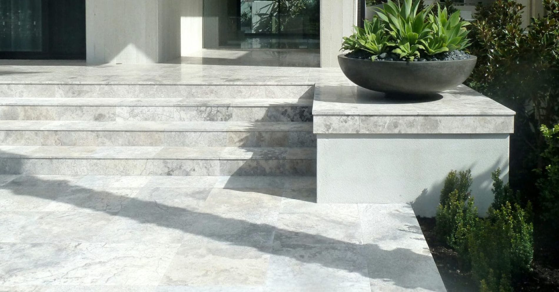 Transform Your Outdoor Area with Stylish Pavers